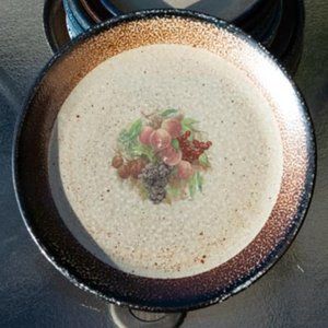 Monroe Salt Works Grapes, Cherries, Peachers and Plums Large Dinner Plate No2